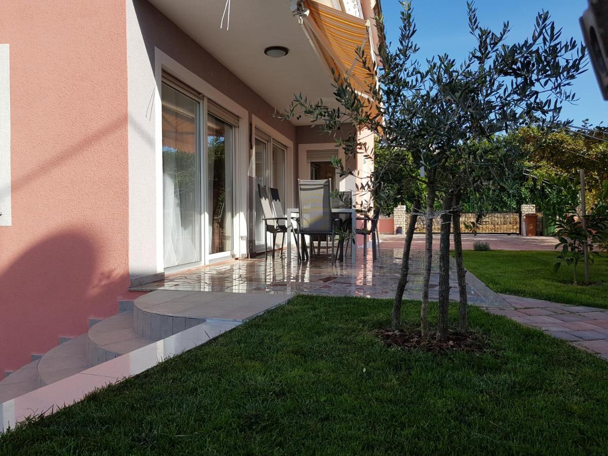Ferienhaus Bucic Буйе Экстерьер фото